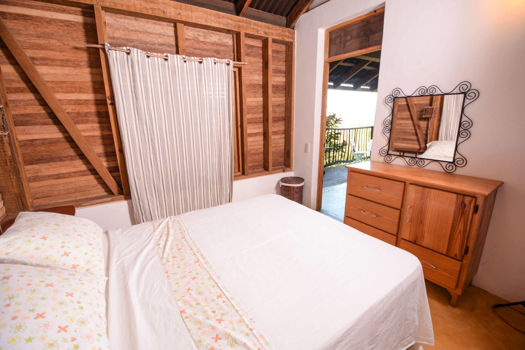לאס טרנאס Clave Verde Ecolodge מראה חיצוני תמונה